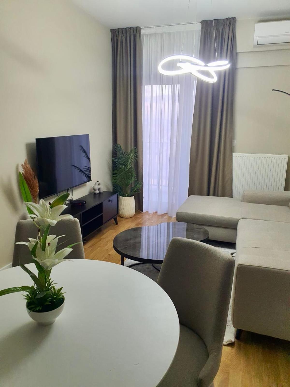 Diamond Of Skopje Luxury Apartment 18Th Floor Luaran gambar