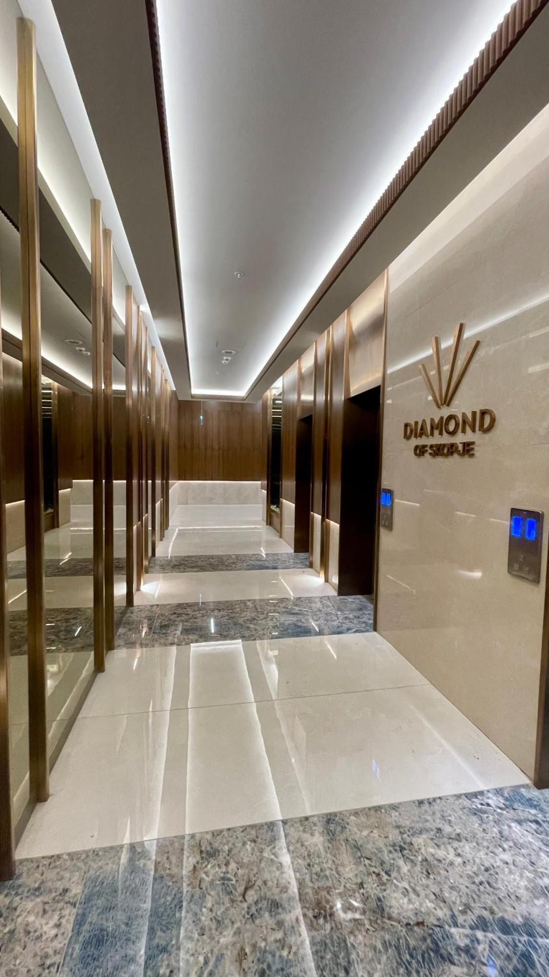 Diamond Of Skopje Luxury Apartment 18Th Floor Luaran gambar
